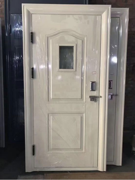 富平学校教室门 富平学校教室门