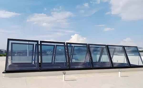 富平排烟窗有效面积计算方法与应用